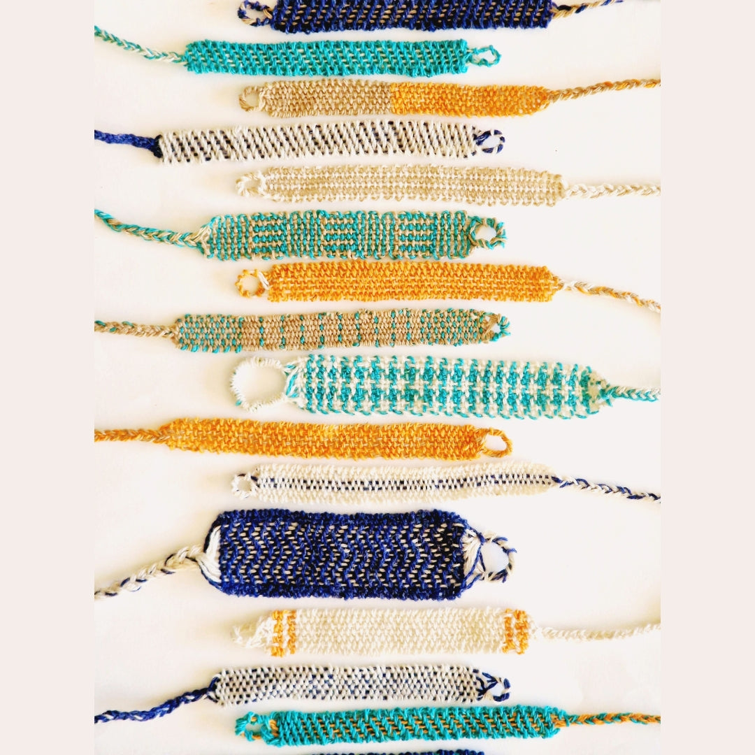 Bracelet weaving kits